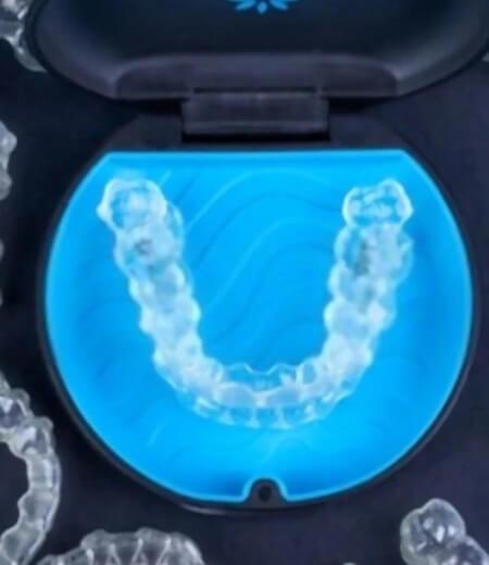 Kapsamlı Diş Sağlığını Keşfetmek: Diş Paketlerinin Değeri